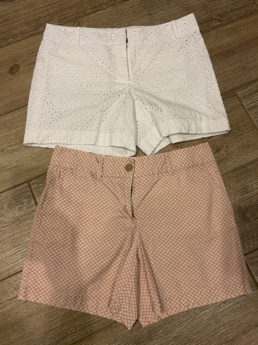 LOFT White Eyelet & Pink Patterned Women’s Shorts